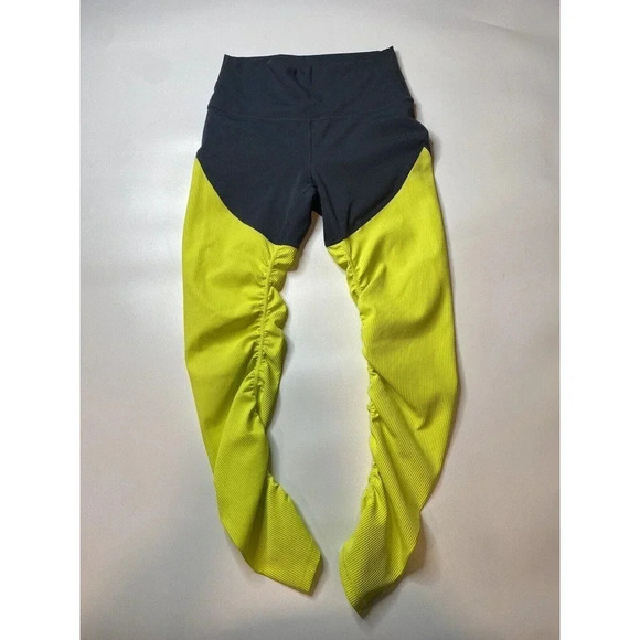 ZYIA Active Size 4 Parallel Luxe Leggings Ruched Two Tone Pull On Yoga hi-rise - Picture 1 of 7